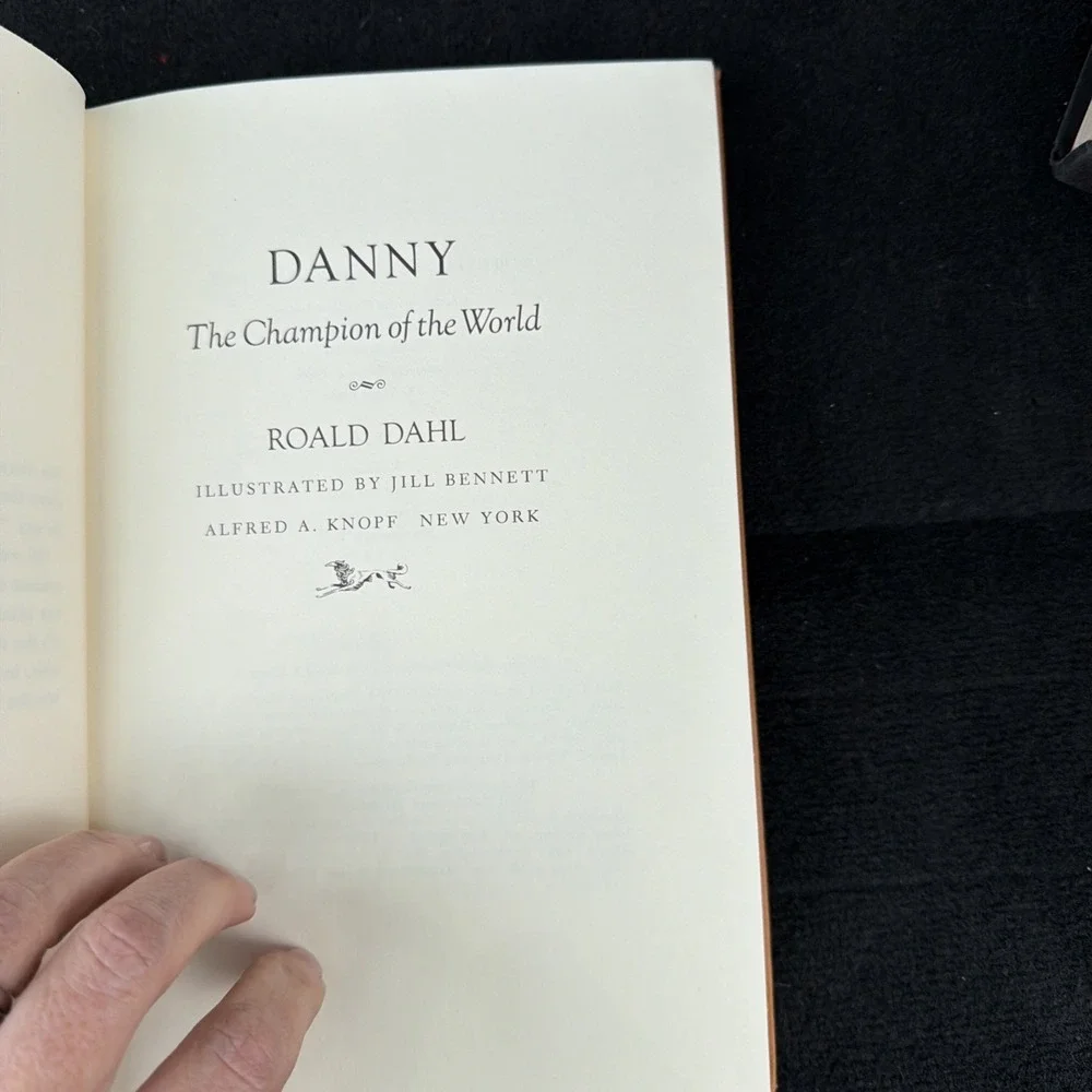 Danny‎ the Champion of the World by Roald Dahl, 1st edition